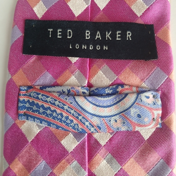 Ted Baker Silk Tie - Picture 2 of 3